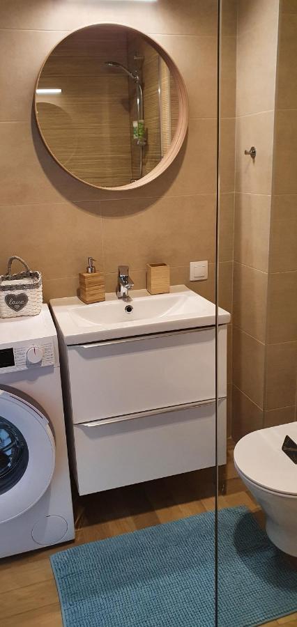 Apple Apartments - Mickiewicza Prywatne Miejsce Parkingowe Lodz  Ngoại thất bức ảnh