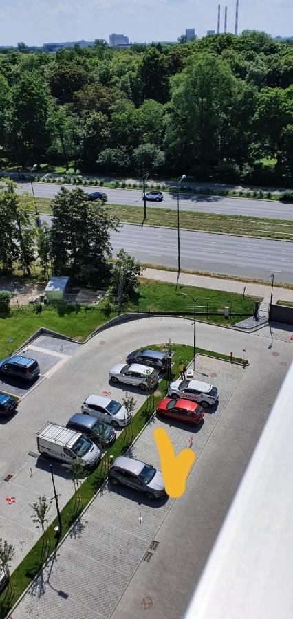 Apple Apartments - Mickiewicza Prywatne Miejsce Parkingowe Lodz  Ngoại thất bức ảnh